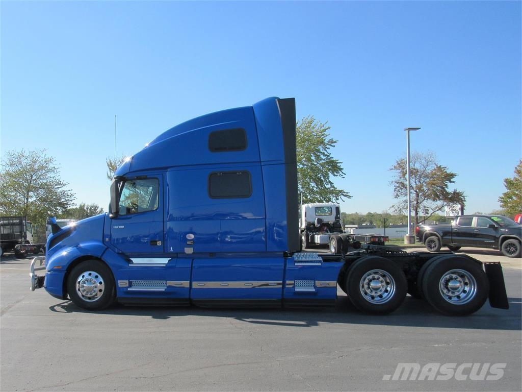 Volvo VNL860 曳引機組件