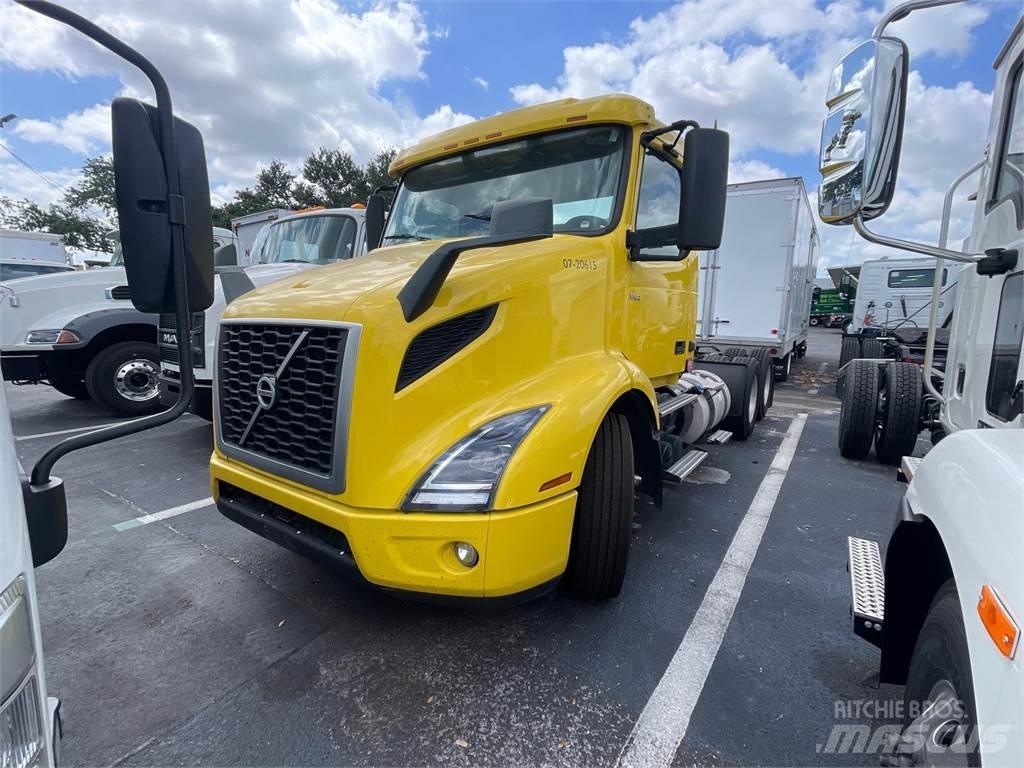 Volvo VNR64T300 曳引機組件