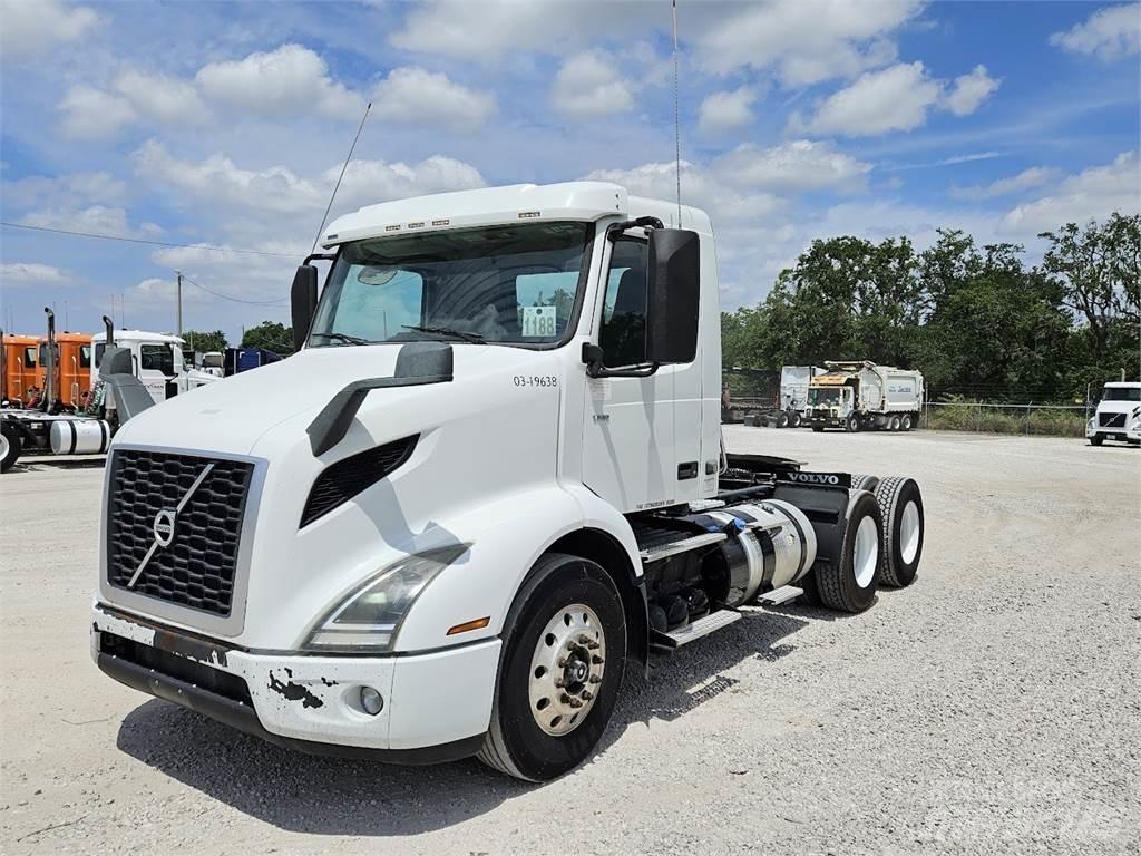 Volvo VNR64T300 曳引機組件