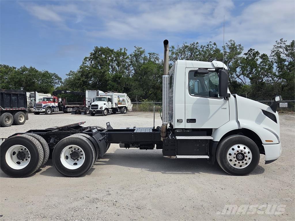 Volvo VNR64T300 曳引機組件
