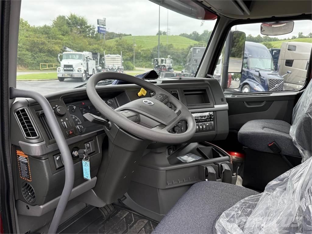 Volvo VNR64T300 曳引機組件