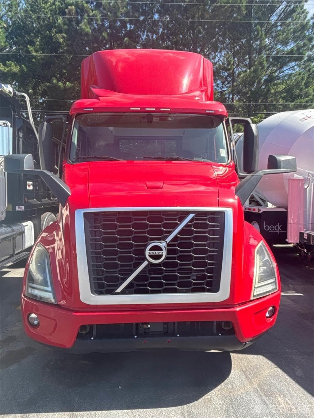 Volvo VNR64T300 曳引機組件