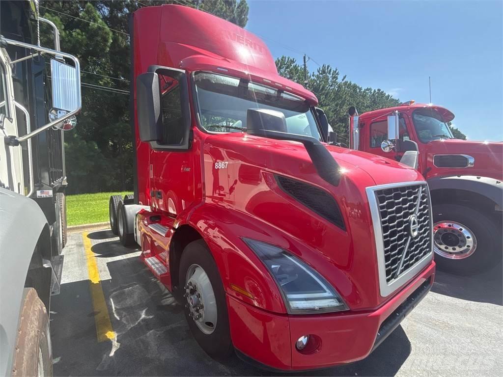 Volvo VNR64T300 曳引機組件