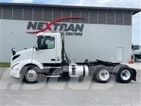 Volvo VNR64T300 曳引機組件