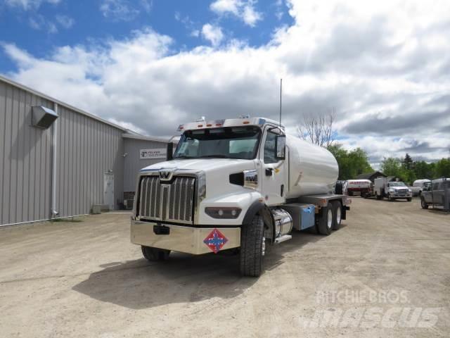Western Star 47X 曳引機組件
