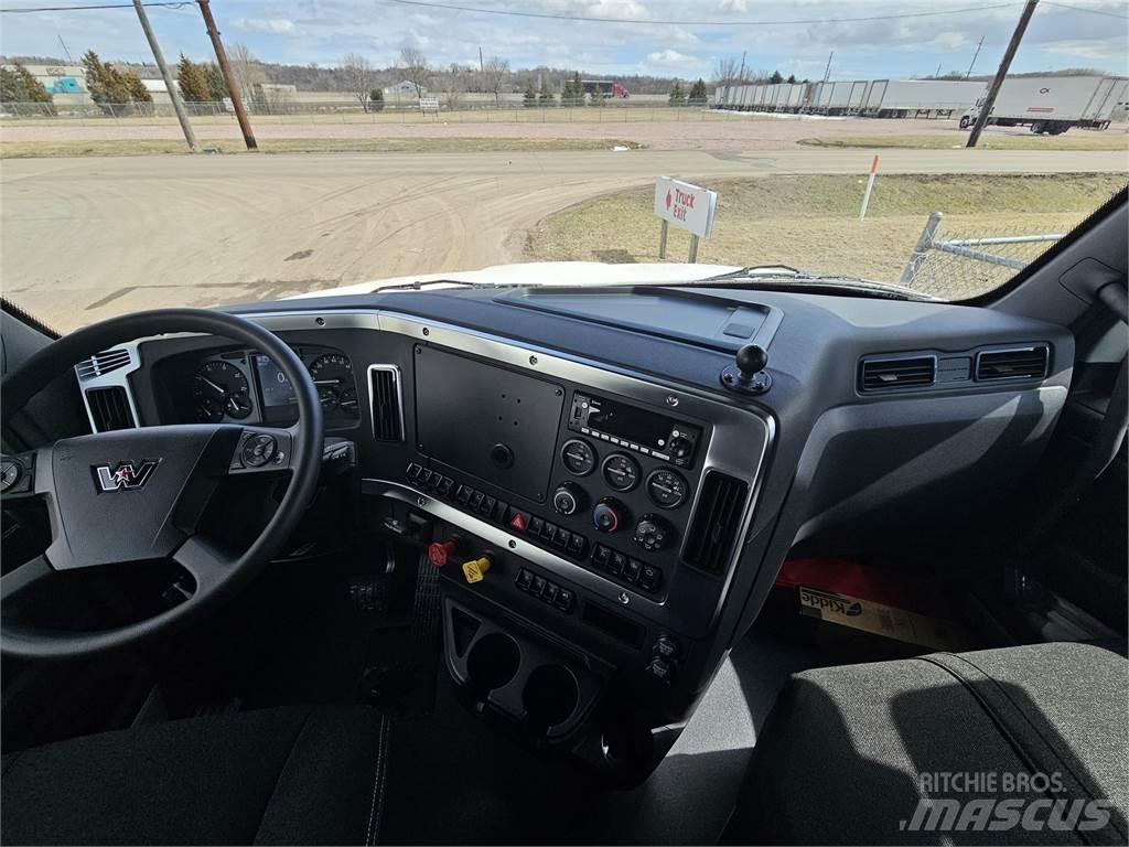 Western Star 47X 商用底盤車