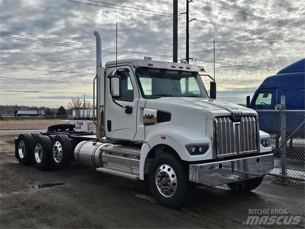 Western Star 49X 商用底盤車