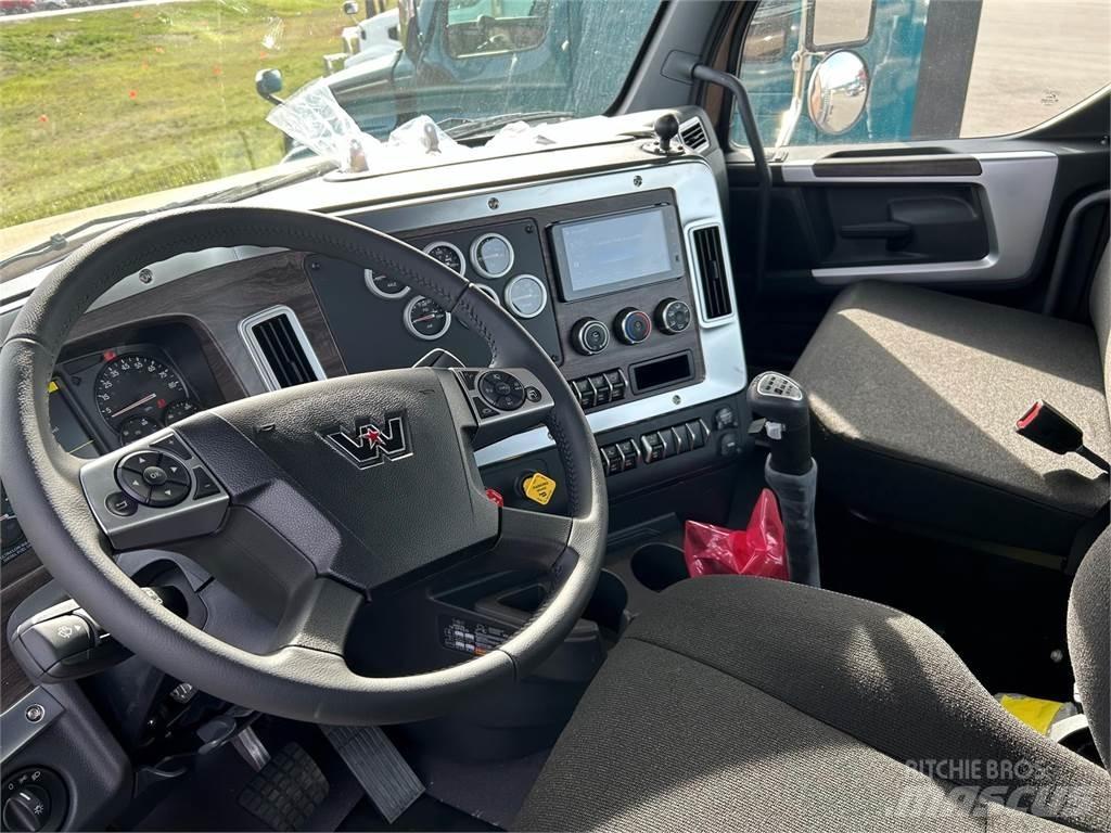 Western Star 49X 傾卸式卡車