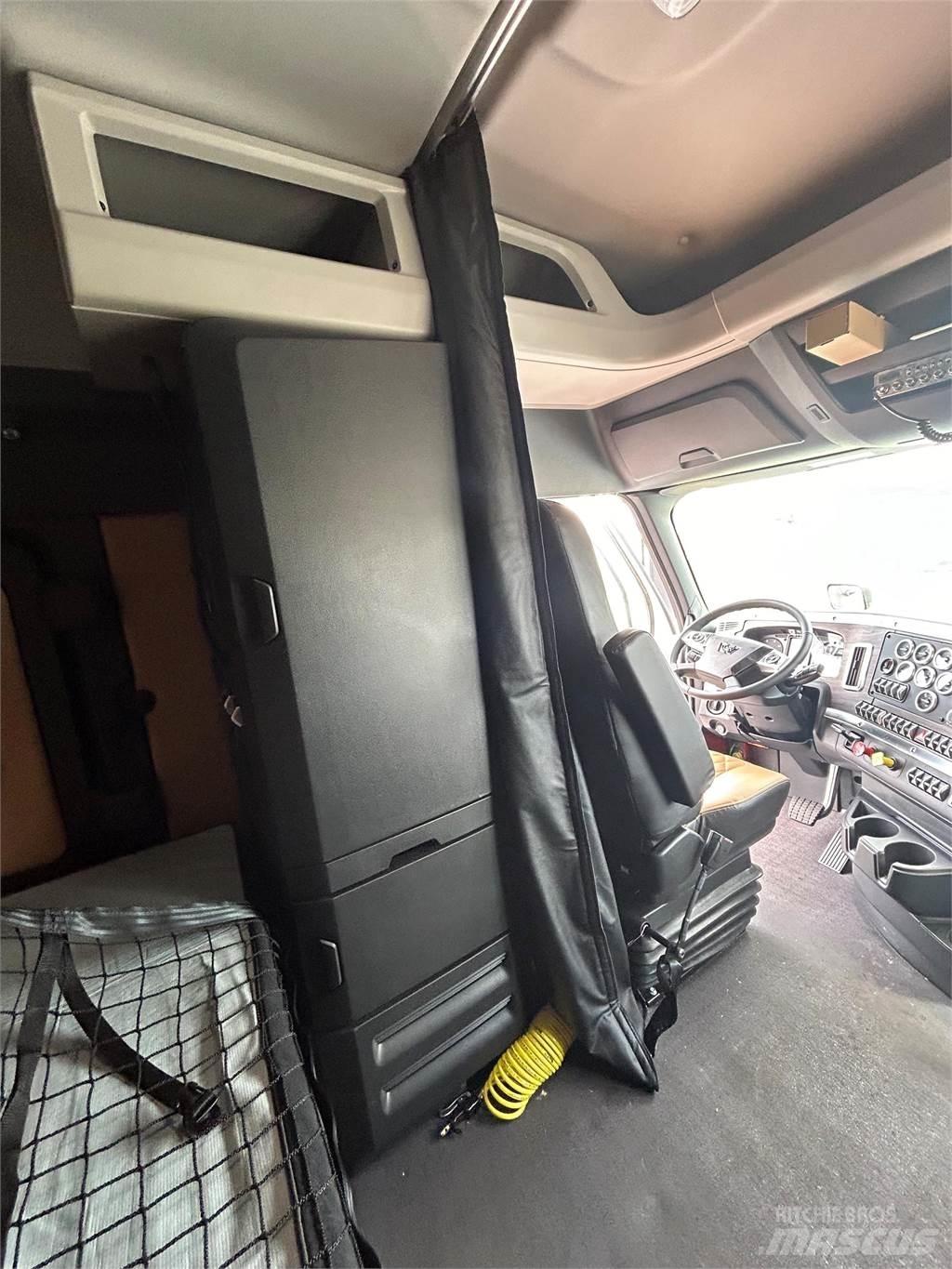 Western Star 49X 曳引機組件