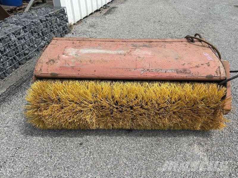  AUTRE 1700mm 清掃車