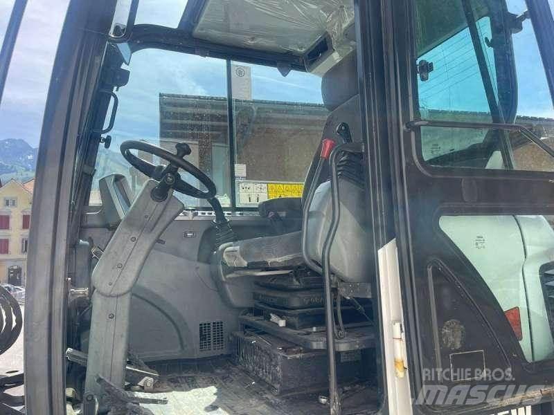Bobcat E55W 旋轉式挖土機/掘鑿機/挖掘機