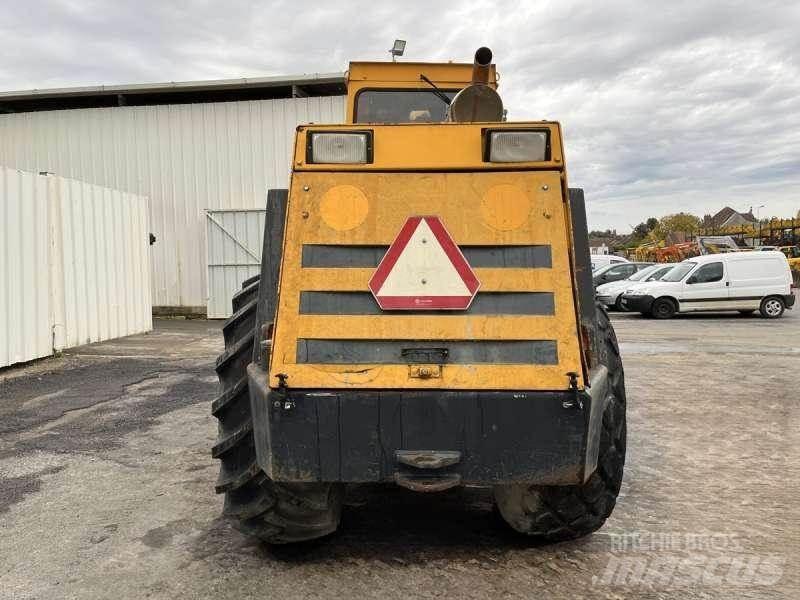 Bomag BW213D 土壤壓實機