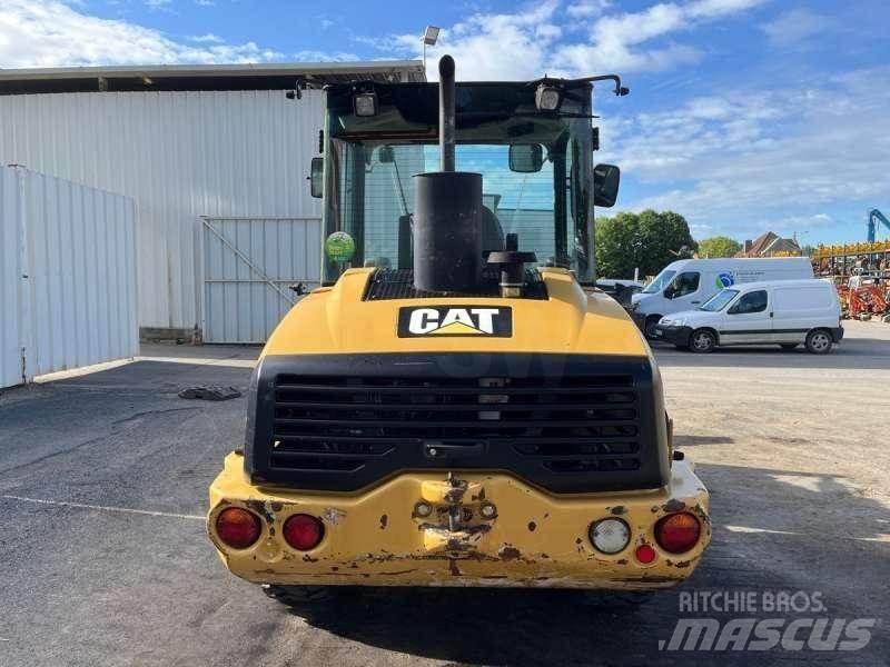 CAT 906H 小型裝載機