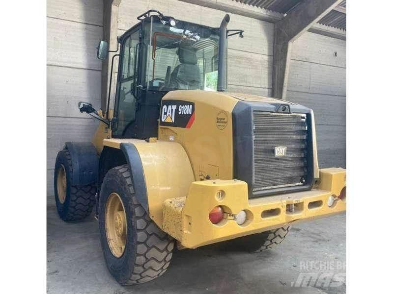 CAT 918M 輪胎式裝載機