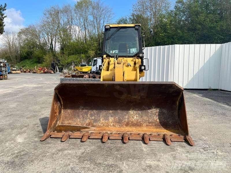 CAT 953C2 推土機