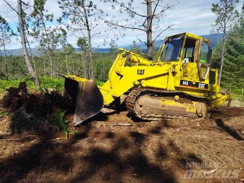 CAT 963 推土機