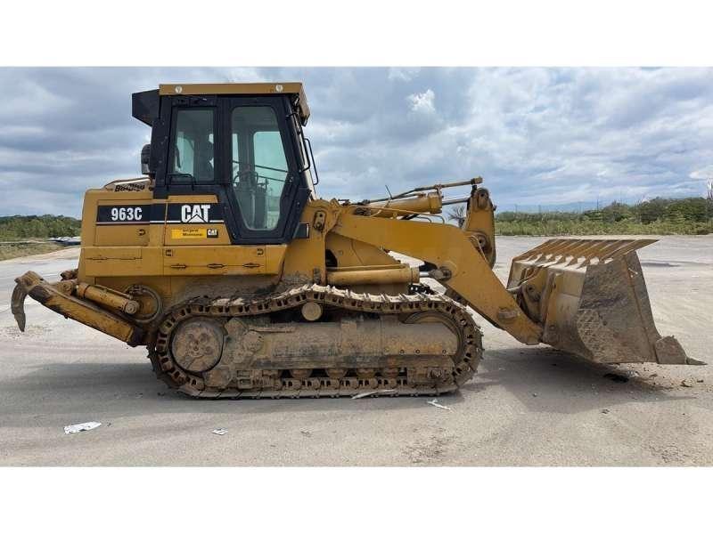 CAT 963C 推土機