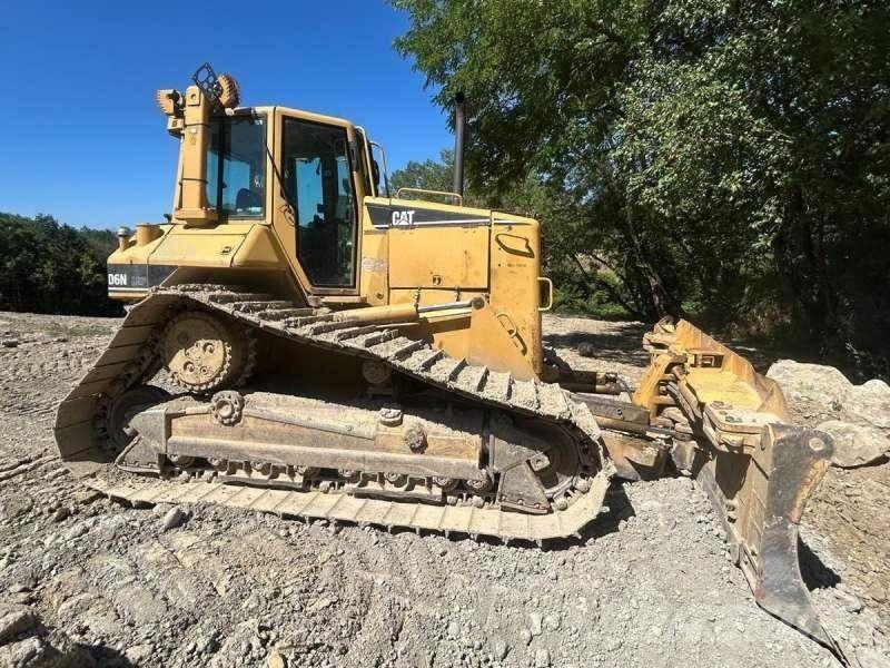 CAT D6N LGP 履帶推土機
