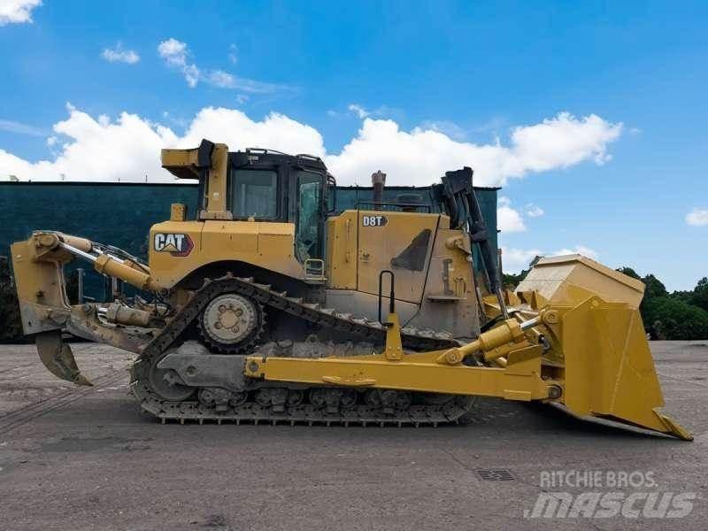 CAT D8T 履帶推土機