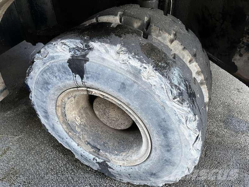 CAT M325D MH 廢棄物/工業用操作車