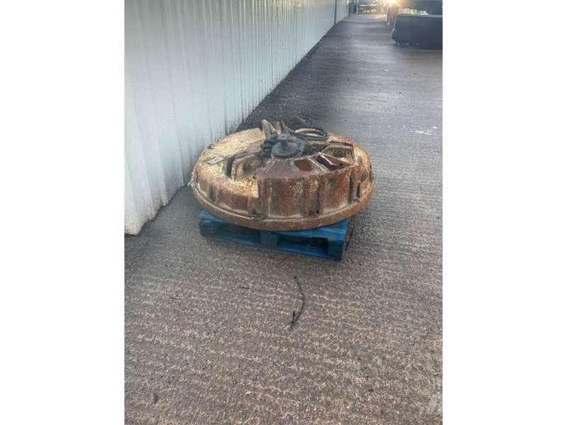 CAT MH3040 廢棄物/工業用操作車