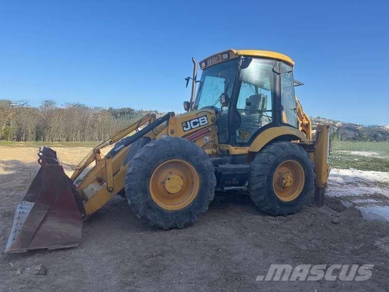 JCB 4CX 反鏟裝載機