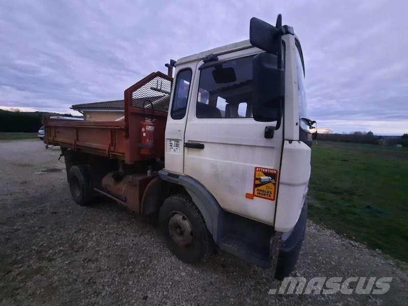 Renault 4X2 傾卸式卡車