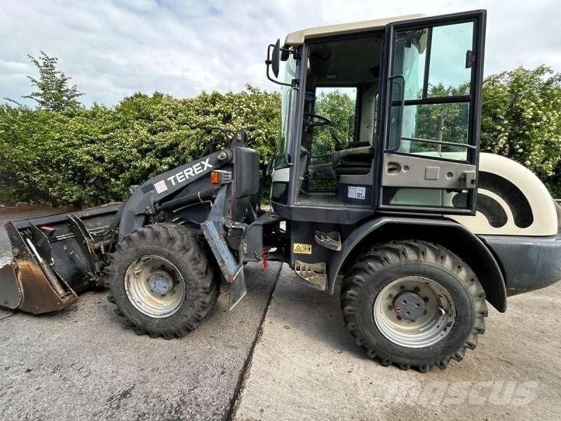 Terex TL70S 小型裝載機