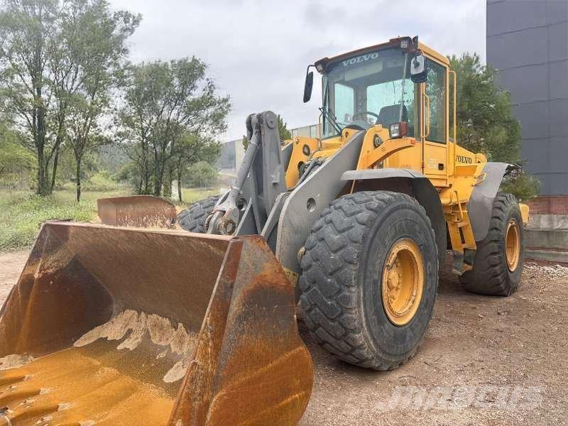 Volvo L110E 輪胎式裝載機