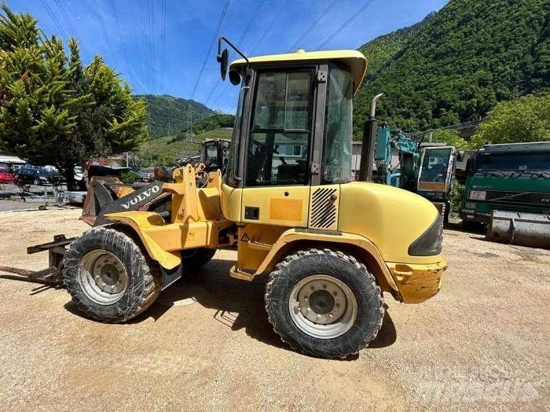 Volvo L30Z 小型裝載機