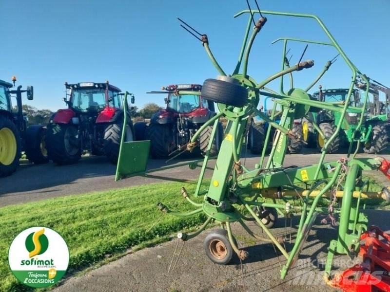 Krone KW550 耙與翻草機