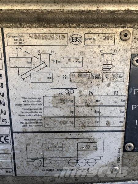 Benalu benne 傾卸式半拖車