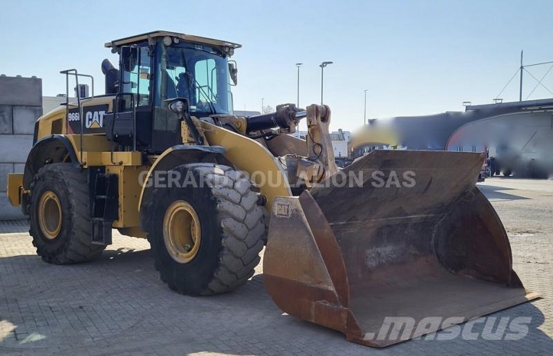 CAT 966M 輪胎式裝載機