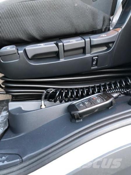 DAF XD 裝載運輸卡車