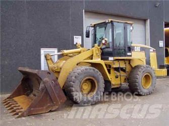 CAT 938G 輪胎式裝載機