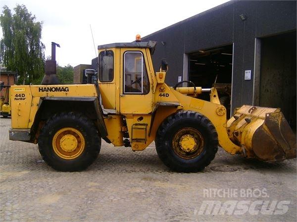 Hanomag 44D 輪胎式裝載機