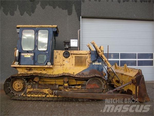 Hanomag D680E 履帶推土機