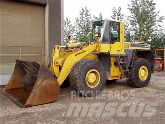 Komatsu WA420-3H 輪胎式裝載機