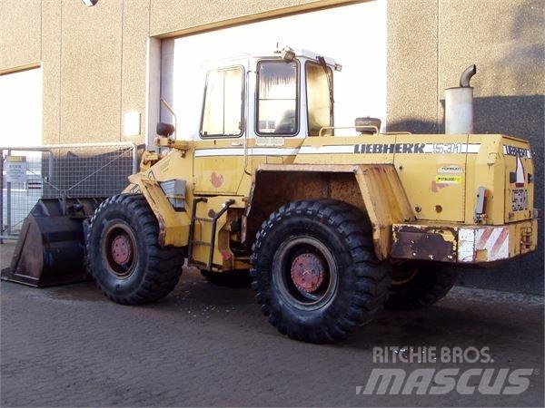 Liebherr 531 輪胎式裝載機
