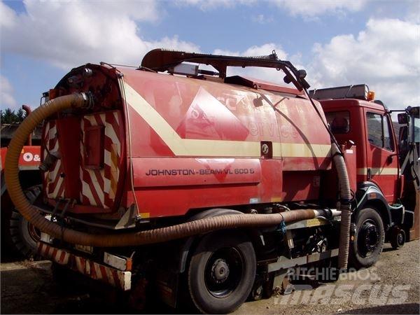 Mercedes-Benz 1824 其他貨車