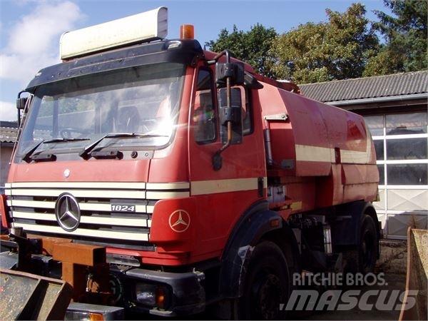 Mercedes-Benz 1824 其他貨車