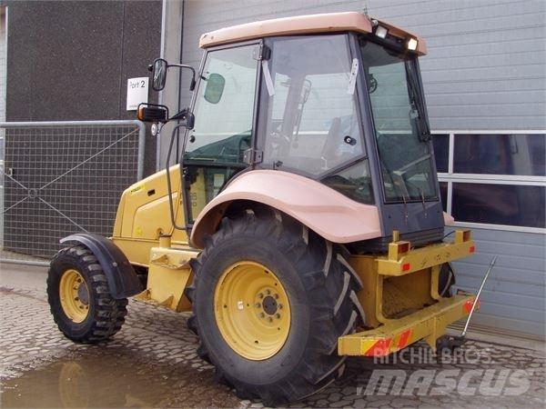 New Holland NH95 曳引機