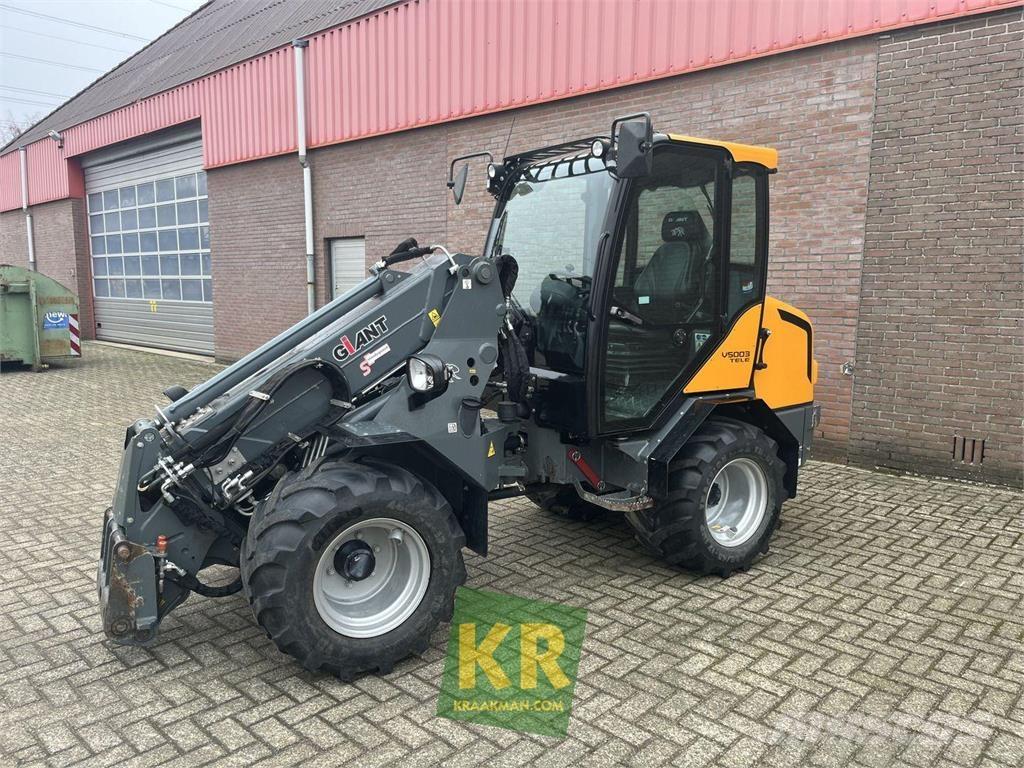 GiANT V5003 前端裝載機和挖掘機