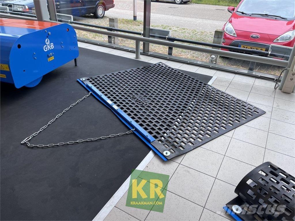  GKB Topfinish 其他地面照料機械