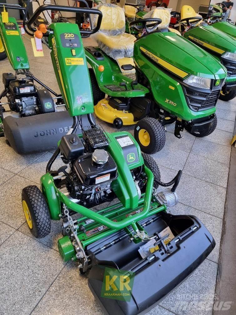 John Deere 220 聯合收割機頭