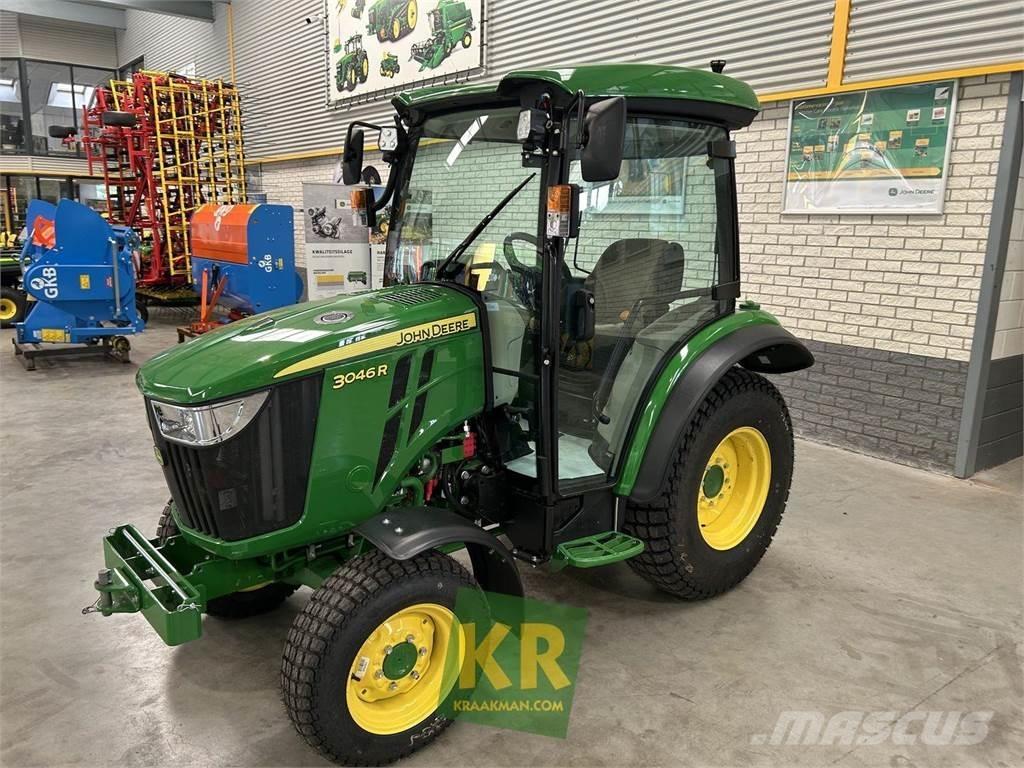 John Deere 3046R 小型曳引機