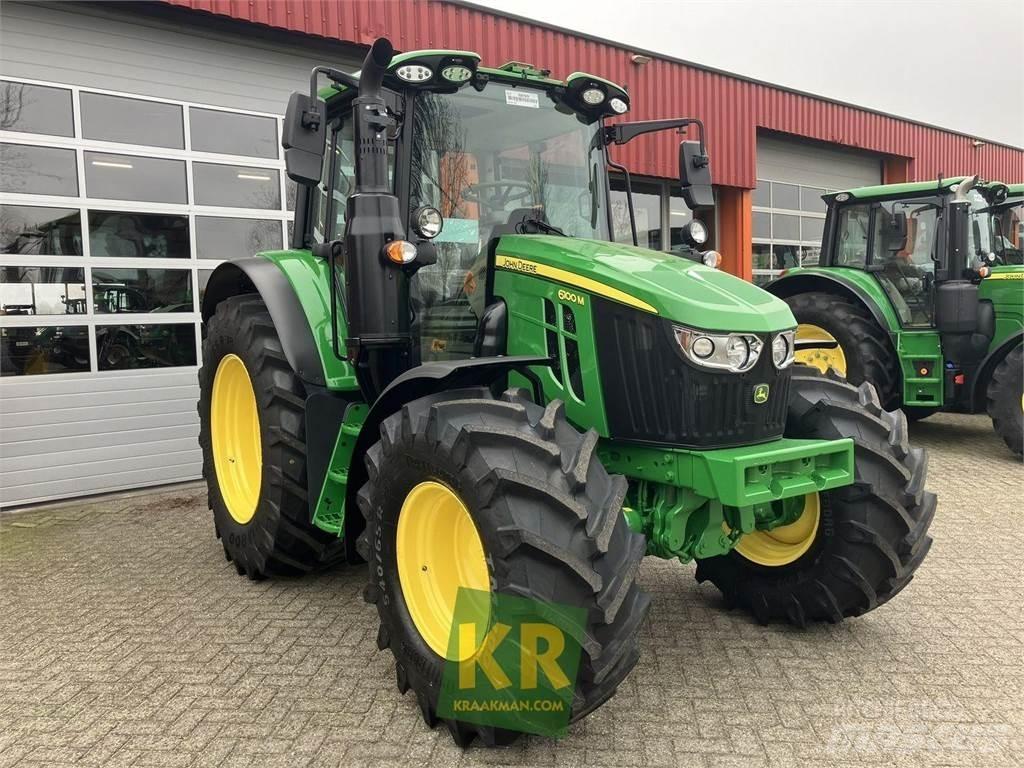 John Deere 6100M 曳引機