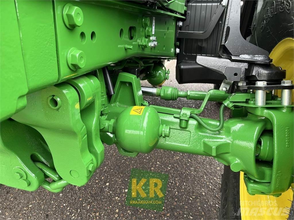 John Deere 6120M 曳引機