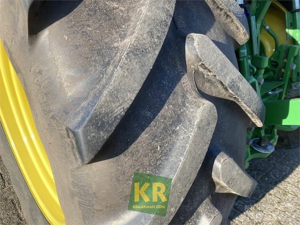 John Deere 6130R 曳引機