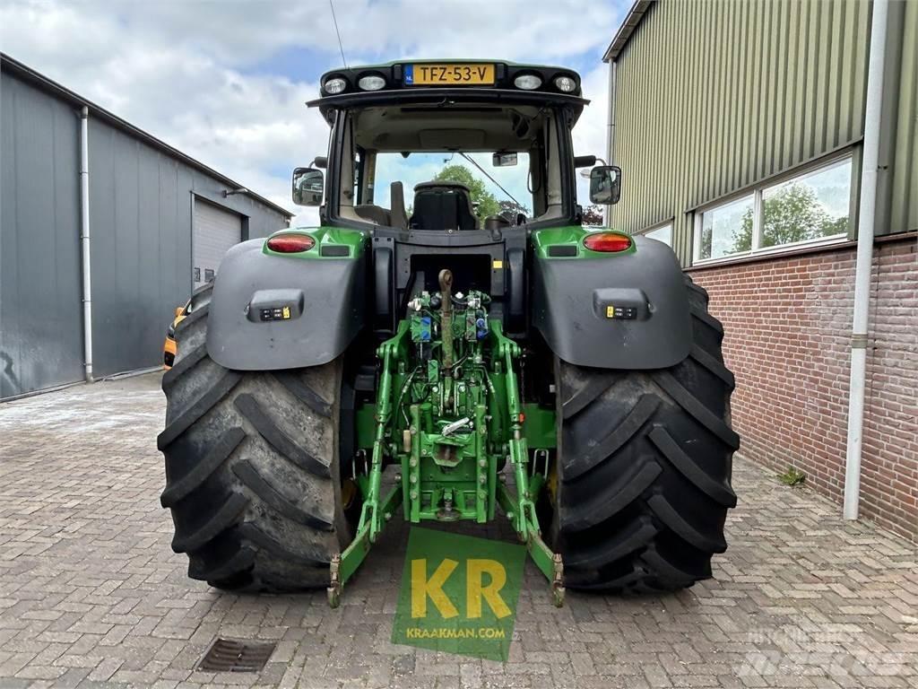 John Deere 6210R 曳引機